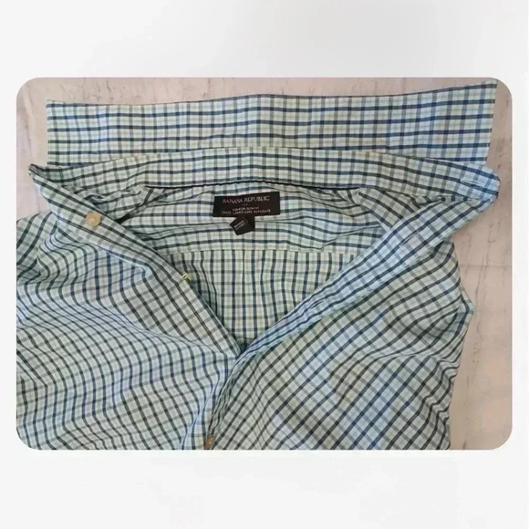 Banana Republic Non Iron Slim Fit Blue Button Down  Shirt Size Small - Picture 6 of 9